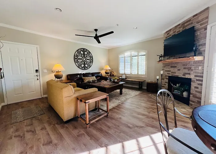 Luxury At The Signature 2 Bedrooms, 2 Mater Appartement *